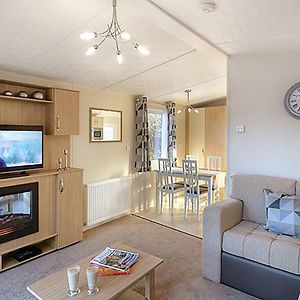 6 Berth Superior Caravan 3 Bed